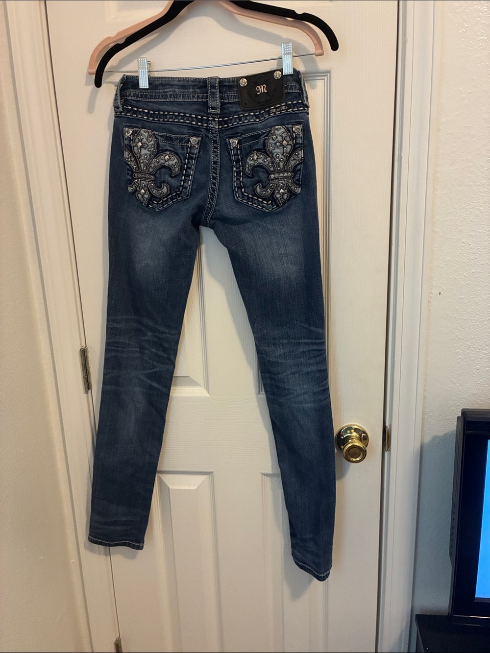 Miss me badazzled skinny jeans
